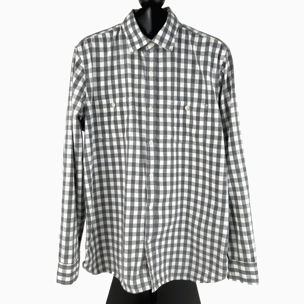 GAP Premium Long Sleeve Shirt Men's L Gray White Plaid Classic Fit Pockets EUC